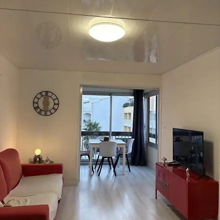 Apartament T2 Avec Loggia - Port Malfato - Renove Et Lumineux *