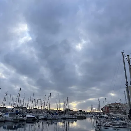T2 Avec Loggia - Port Malfato - Renove Et Lumineux Apartment